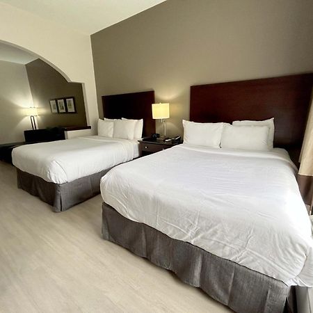 Comfort Suites Милледжвилл Экстерьер фото